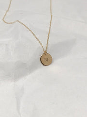 Collar plaquita redonda plata 1.5cm