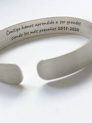 Brazalete grueso color plata