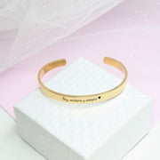 Brazalete delgado color dorado