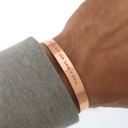 Brazalete grueso color oro rosa