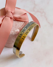 Brazalete grueso color dorado
